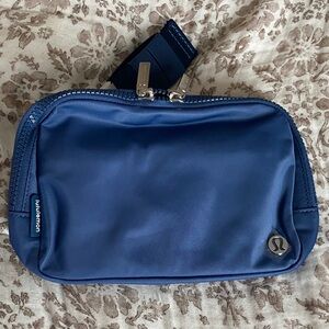 Lululemon Everyday Belt Bag Large